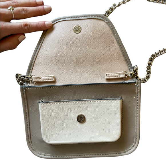 Aldo Girly Bow Neutral Nude Pink Small Wedding Guest Purse Crossbody Handbag Bag - Picture 4 of 7